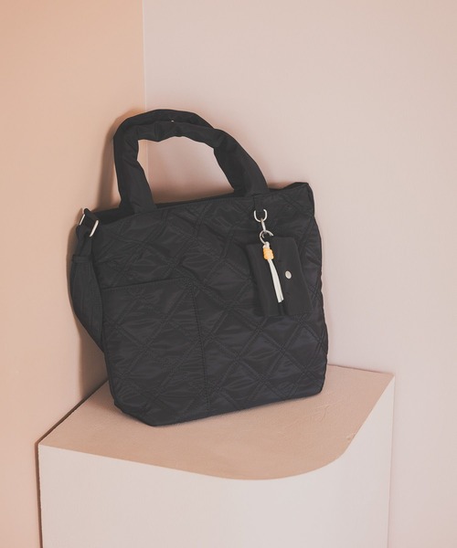 studio CLIP(スタディオクリップ)の「【人間工学に基づいて考えた!】からだよろこぶキルトトート&ショルダーバッグ(トートバッグ・レディース・ライトグリーン/グレー/ブラック・FREE)」の2枚目の写真