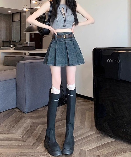 meJane(ミージェーン)の「BOXプリーツ デニムミニスカート(デニムスカート・レディース・ブルー・S/M/L)」の3枚目の写真