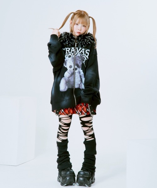 TRAVAS TOKYO/トラバス トーキョー』ファー付きくま耳ZIPパーカー