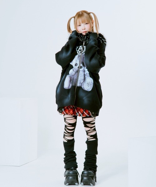 TRAVAS TOKYO/トラバス トーキョー』ファー付きくま耳ZIPパーカー