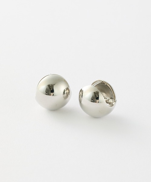 COLONY 2139(コロニートゥーワンスリーナイン)の「スフィアワンタッチピアス(ピアス(両耳用)・レディース・シルバー/ゴールド・FREE)」の15枚目の写真