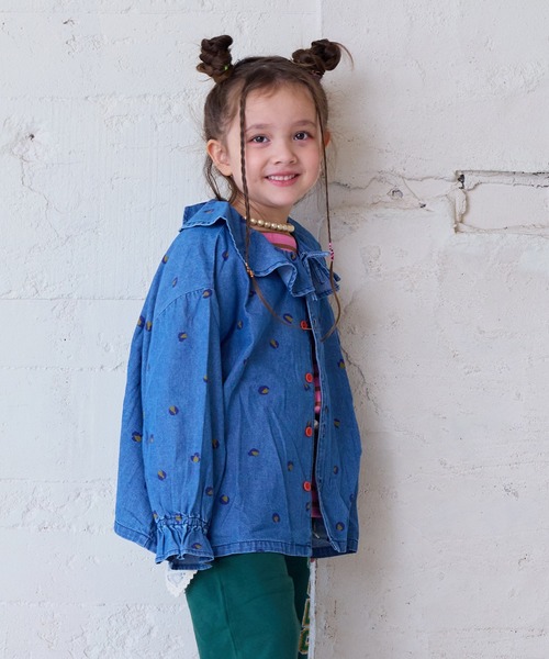 MARKEY'S(マーキーズ)の「デニムフリルカラーブラウス(シャツ/ブラウス・キッズ・ブルー系その他/ブラック系その他・90/100/110/120/130/140/150)」の14枚目の写真