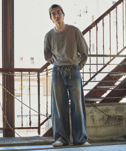 niko and...（ニコアンド）の「ワッフルヘンリーロンT（Tシャツ/カットソー・メンズ・オフホワイト/ブラック/ベージュ・LARGE/MEDIUM）」の10枚目の写真