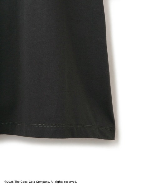 Coca Cola（コカコーラ）の「【Coca-Cola】VIS別注フォト＆ロゴプリントアソートTシャツ（Tシャツ/カットソー・レディース・チャコールグレー/ピンク/ホワイト・FREE）」の12枚目の写真