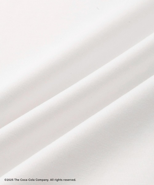 Coca Cola（コカコーラ）の「【Coca-Cola】VIS別注フォト＆ロゴプリントアソートTシャツ（Tシャツ/カットソー・レディース・チャコールグレー/ピンク/ホワイト・FREE）」の22枚目の写真