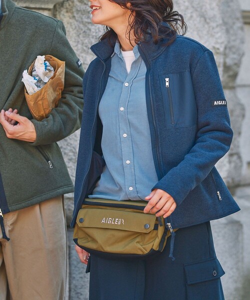 AIGLE（エーグル）の「撥水 ハイキング クロスボディバッグ（ボディバッグ/ウエストポーチ・レディース・カーキ/ブラック・FREE）」の8枚目の写真