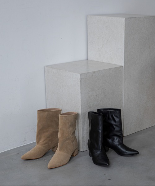 VACANCY（ヴァカンシー）の「ワイドポインテッドトゥブーツ（ブーツ・レディース・ブラック/ベージュ・MEDIUM/LARGE）」の16枚目の写真