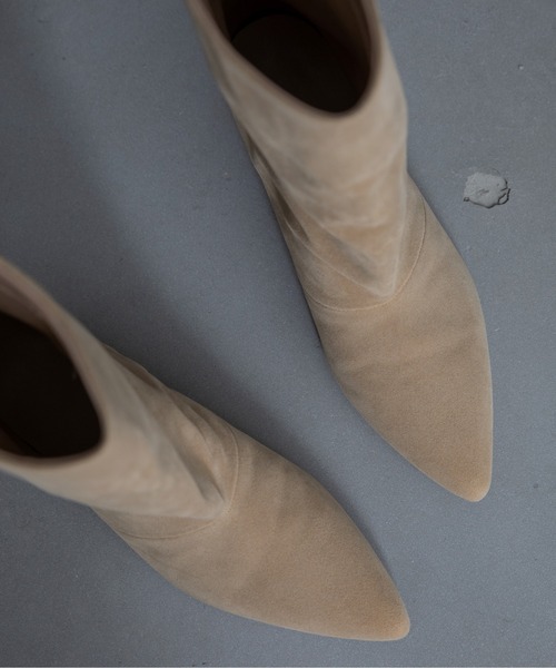 VACANCY（ヴァカンシー）の「ワイドポインテッドトゥブーツ（ブーツ・レディース・ブラック/ベージュ・MEDIUM/LARGE）」の5枚目の写真