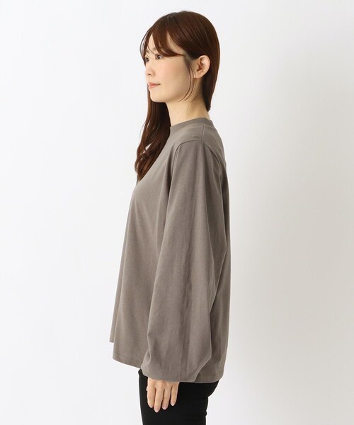 one'sterrace(ワンズテラス)の「パフスリーブ 長袖コットンプルオーバー(Tシャツ/カットソー・レディース・ブラック系8/ブラウン系8/アイボリー系8/ネイビー系5/レッド系9・02)」の8枚目の写真