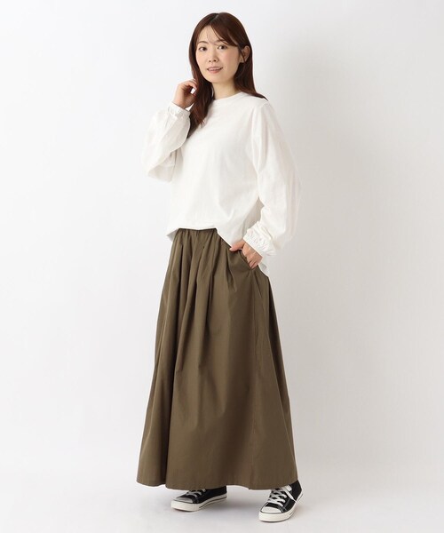 one'sterrace(ワンズテラス)の「パフスリーブ 長袖コットンプルオーバー(Tシャツ/カットソー・レディース・ブラック系8/ブラウン系8/アイボリー系8/ネイビー系5/レッド系9・02)」の15枚目の写真