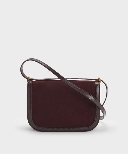 CHARLES & KEITH(チャールズ & キース)の「Charlot シャーロットスエードバッグ(ショルダーバッグ・レディース・ブラウン系その他7/サンドベージュ・M)」の5枚目の写真