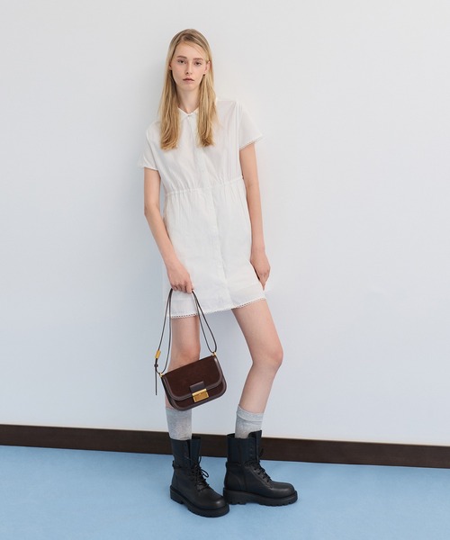 CHARLES & KEITH(チャールズ & キース)の「Charlot シャーロットスエードバッグ(ショルダーバッグ・レディース・ブラウン系その他7/サンドベージュ・M)」の11枚目の写真