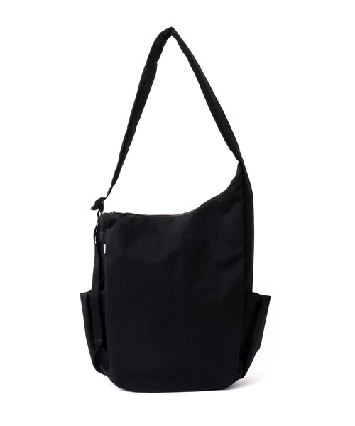 NESK/ネスク】バーティカルショルダーバッグ NS-013（ショルダーバッグ