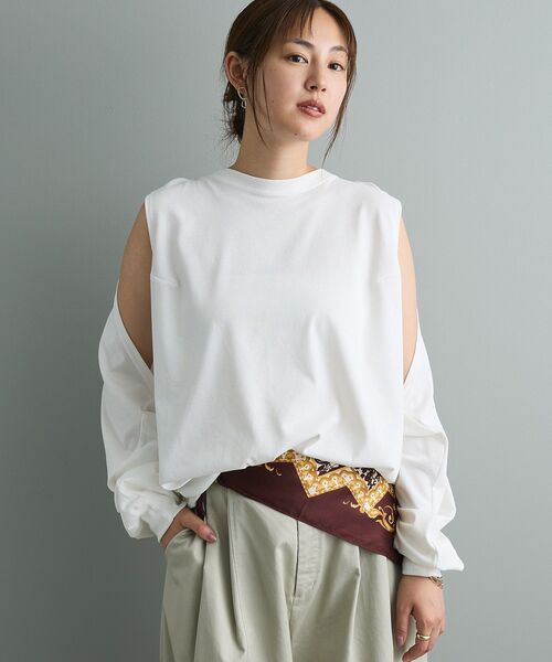 CRAFT STANDARD BOUTIQUE(クラフトスタンダードブティック)の「マルチウェイロンTee(Tシャツ/カットソー・レディース・ホワイト/ベージュ/チャコールグレー・FREE)」の2枚目の写真