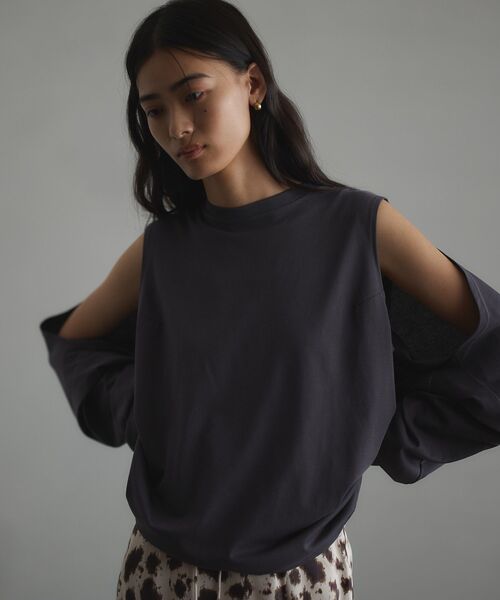 CRAFT STANDARD BOUTIQUE(クラフトスタンダードブティック)の「マルチウェイロンTee(Tシャツ/カットソー・レディース・ホワイト/ベージュ/チャコールグレー・FREE)」の5枚目の写真