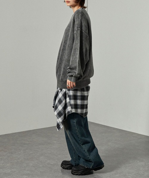 Alfred Alex（アルフレッドアレックス）の「【Alfred Alex】ヴィンテージ加工 スノーウォッシュ オーバーサイズスウェットライクニット（ニット/セーター・メンズ・ダークブラウン/ダークネイビー/グレー/ワイン/ブラック・L/M）」の12枚目の写真