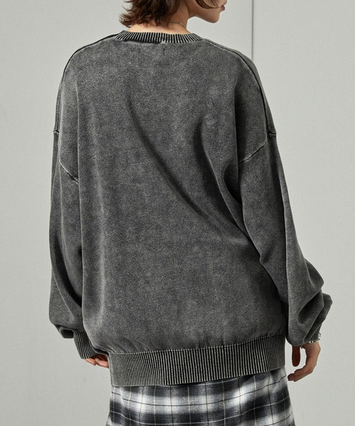 Alfred Alex（アルフレッドアレックス）の「【Alfred Alex】ヴィンテージ加工 スノーウォッシュ オーバーサイズスウェットライクニット（ニット/セーター・メンズ・ダークブラウン/ダークネイビー/グレー/ワイン/ブラック・L/M）」の18枚目の写真