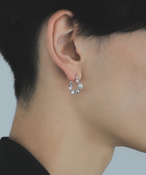 whoseA(フーシー)の「【silver925】Pearl droplets Pierce / 淡水パールドロップフープピアス(ピアス(両耳用)・レディース・シルバー・FREE)」の12枚目の写真
