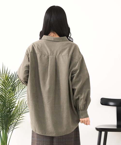 fort point(フォーポイント)の「【C-FORT POINT/フォートポイント】ピーチ起毛 スキッパー ブラウス(シャツ/ブラウス・レディース・チャコールグレー/ベージュ/ブラウン/カーキ・FREE)」の15枚目の写真