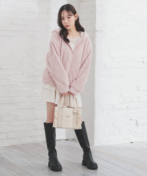 Honeys(ハニーズ)の「【ハニぽか】ボアジップパーカー(パーカー・レディース・ベージュ/スミクロ/モカ/アイボリー/ピンク・S/M/LL/L/3L)」の11枚目の写真