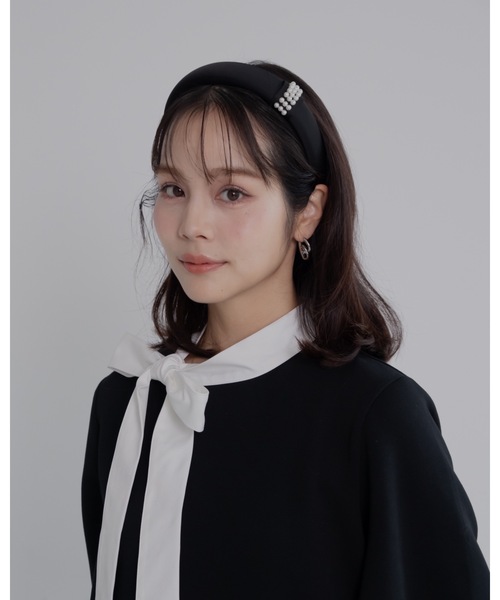 jumelle（ジュメロ）の「パールポイントカチューシャ（カチューシャ・レディース・ブラック・FREE）」の6枚目の写真