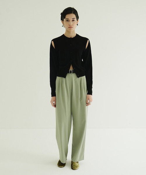 CLANE(クラネ)の「ARRANGE KNIT TOPS(ニット/セーター・レディース・ブルー/ブラック/ベージュ/ブラウン・1/2)」の10枚目の写真