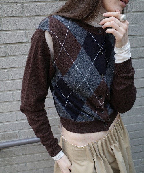 CLANE(クラネ)の「ARRANGE KNIT TOPS(ニット/セーター・レディース・ブルー/ブラック/ベージュ/ブラウン・1/2)」の16枚目の写真