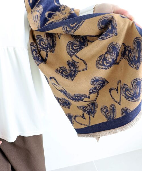 le.coeur blanc（ルクールブラン）の「《WEB限定アイテム》アソート柄大判ストール（ストール/ショール・レディース・ブルー系その他4/ブラック系その他/ホワイト系その他2・FREE）」の22枚目の写真