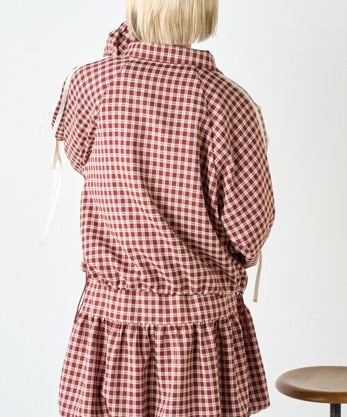 w closet（ダブルクローゼット）の「チェックラインブルゾン（ブルゾン・レディース・ブラック/レッド・FREE）」の5枚目の写真