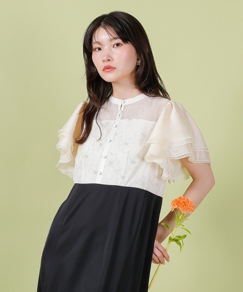 Kana（カナ）の「ラッフルスリーブ 刺繍レース ワンピース ドレス パーティー ドレス 結婚式 お呼ばれ オケージョン（ドレス・レディース・アイボリー/ブラック・M/S）」の4枚目の写真