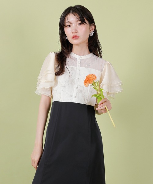 Kana（カナ）の「ラッフルスリーブ 刺繍レース ワンピース ドレス パーティー ドレス 結婚式 お呼ばれ オケージョン（ドレス・レディース・アイボリー/ブラック・M/S）」の7枚目の写真