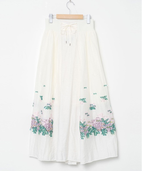 bedsidedrama（ベットサイドドラマ）の「Mosaic Garden Lace-Up Skirt（スカート・レディース・ホワイト/ブラック・1）」の12枚目の写真