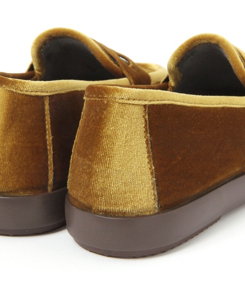 studio CLIP（スタディオクリップ）の「【daily CLIP】berevere ベロアコインローファー（ローファー・レディース・イエロー/グレー・MEDIUM/LARGE）」の14枚目の写真