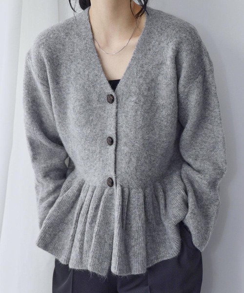 2025AW】ペプラム フリル Vネック ニット カーディガン（カーディガン