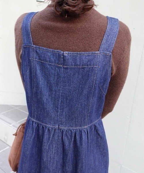 CORNERS（コーナーズ）の「ステッチデニムワンピース（ワンピース・レディース・ブラック/インディゴブルー・マルチサイズ）」の11枚目の写真