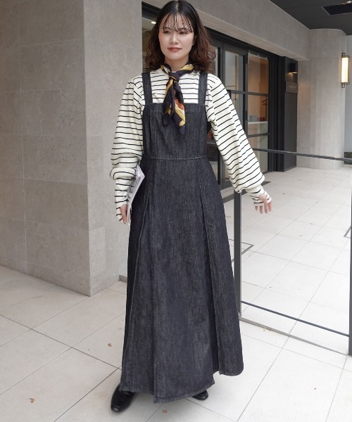 CORNERS（コーナーズ）の「ステッチデニムワンピース（ワンピース・レディース・ブラック/インディゴブルー・マルチサイズ）」の13枚目の写真