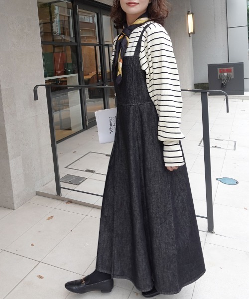 CORNERS（コーナーズ）の「ステッチデニムワンピース（ワンピース・レディース・ブラック/インディゴブルー・マルチサイズ）」の14枚目の写真