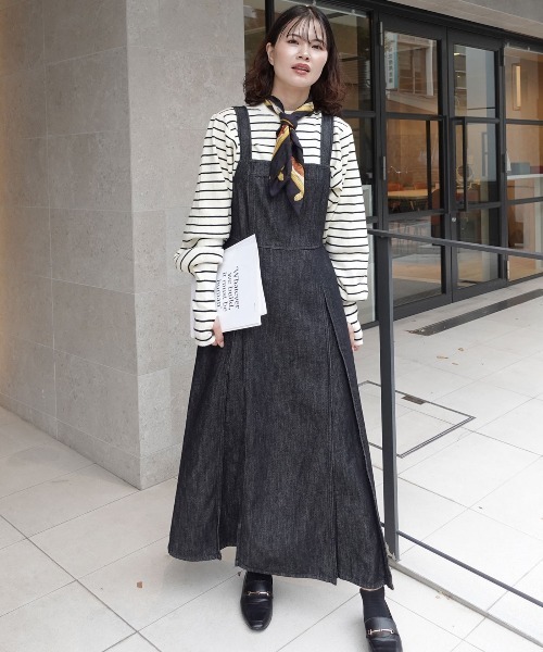 CORNERS（コーナーズ）の「ステッチデニムワンピース（ワンピース・レディース・ブラック/インディゴブルー・マルチサイズ）」の18枚目の写真
