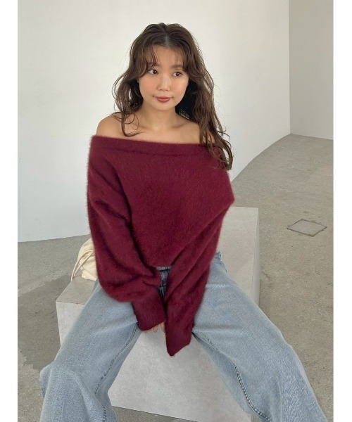 フォックスカシミアオフショルニットトップス（ニット/セーター