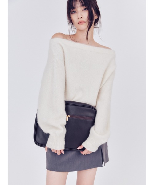 フォックスカシミアオフショルニットトップス（ニット/セーター