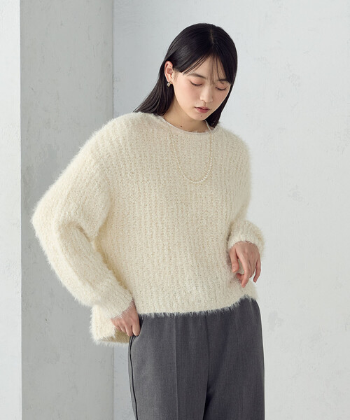 COMME CA ISM(コムサイズム)の「ネップシャギー ボートネック ニット(ニット/セーター・レディース・ブラック系/アイボリー・FREE)」の7枚目の写真