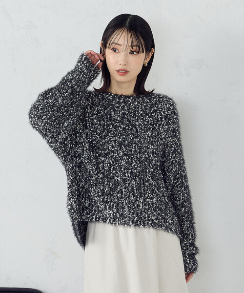 COMME CA ISM(コムサイズム)の「ネップシャギー ボートネック ニット(ニット/セーター・レディース・ブラック系/アイボリー・FREE)」の2枚目の写真