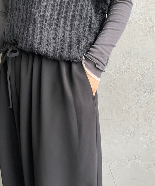 mizuiroind（ミズイロインド）の「[mizuiro ind/ミズイロインド] ドローストリング ヘムパンツ（その他パンツ・レディース・ベージュ/ブラック・F）」の19枚目の写真