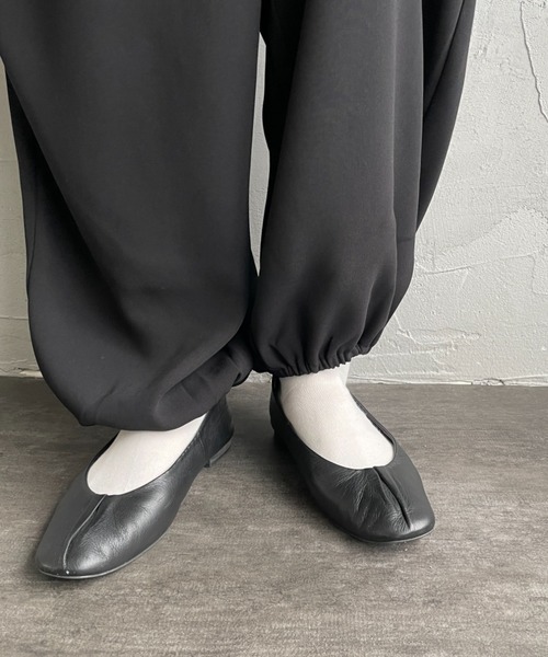 mizuiroind（ミズイロインド）の「[mizuiro ind/ミズイロインド] ドローストリング ヘムパンツ（その他パンツ・レディース・ベージュ/ブラック・F）」の20枚目の写真