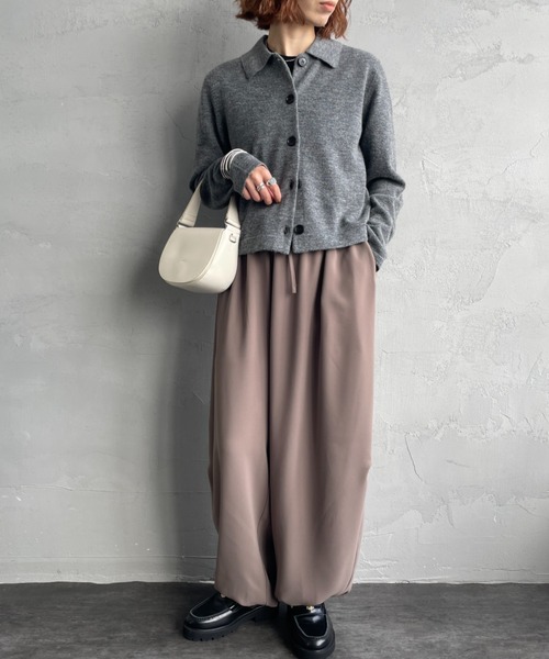 mizuiroind（ミズイロインド）の「[mizuiro ind/ミズイロインド] ドローストリング ヘムパンツ（その他パンツ・レディース・ベージュ/ブラック・F）」の11枚目の写真