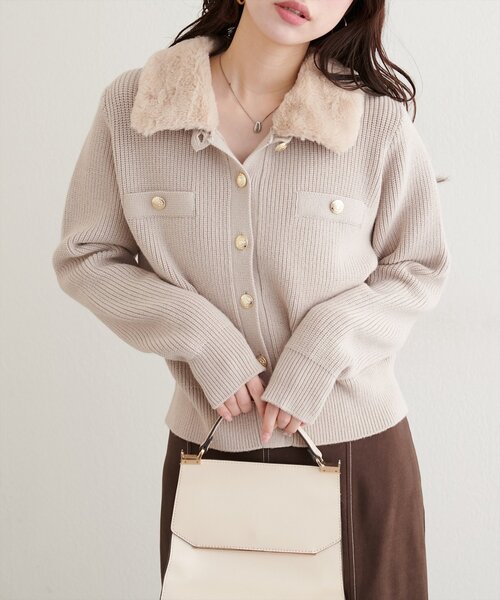 natural couture(ナチュラルクチュール)の「衿ファー付き片畦ニットカーディガン(カーディガン/ボレロ・レディース・グレー/オフホワイト/ブラウン・FREE)」の17枚目の写真