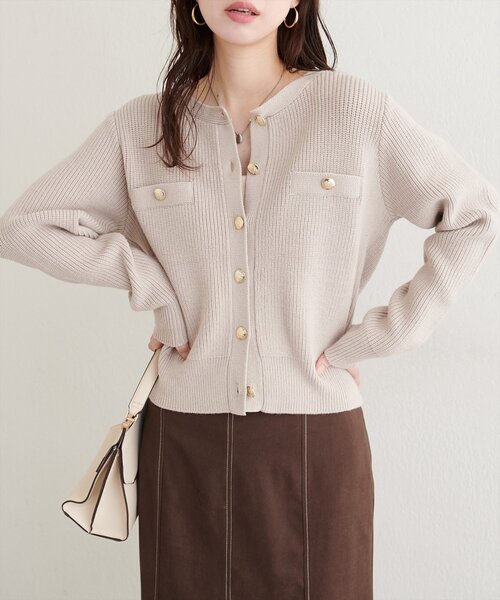 natural couture(ナチュラルクチュール)の「衿ファー付き片畦ニットカーディガン(カーディガン/ボレロ・レディース・グレー/オフホワイト/ブラウン・FREE)」の21枚目の写真