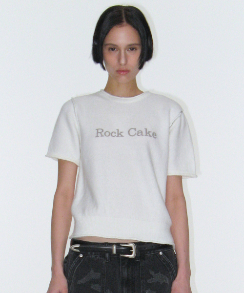 ROCKCAKE(ロックケーキ)の「ステッチラインラウンドニット - ホワイト(ニット/セーター・レディース・その他・SMALL)」の1枚目の写真