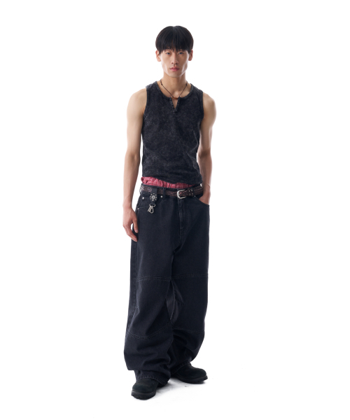 AAKAM(アーカム)の「Vintage Washed Slit Sleeveless (Dark Gray)(Tシャツ/カットソー・レディース・その他・1/2)」の10枚目の写真