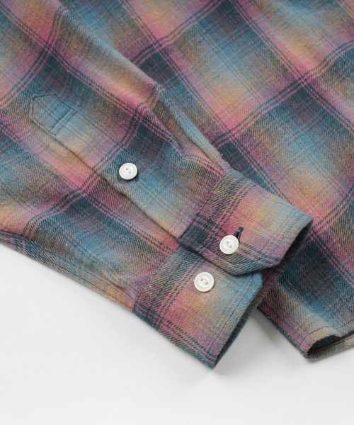 FRIZMWORKS(フリズムワークス)の「FLANNEL CHECK WORK SHIRT _ EMERALD PINK(シャツ/ブラウス・メンズ・その他・MEDIUM/LARGE/X-LARGE/SMALL)」の6枚目の写真